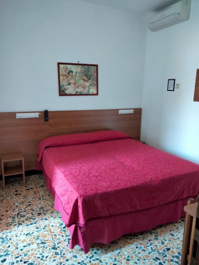 Hotel Triestina Noli Exterior photo